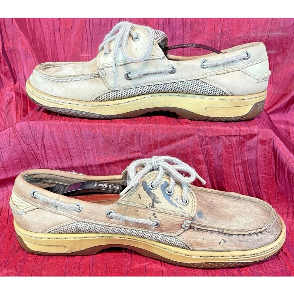 Sperry mens top